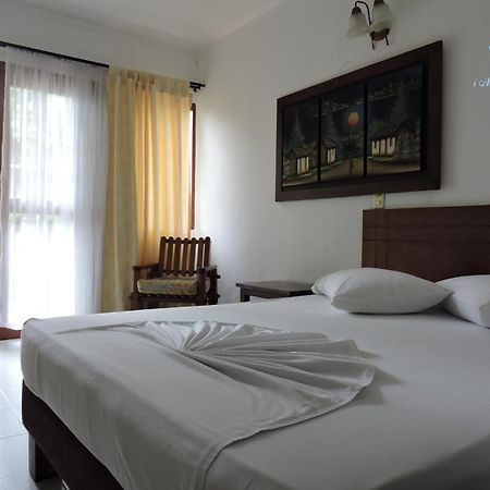Hotel Y Restaurante Meson Del Gitano Caucasia Pokoj fotografie
