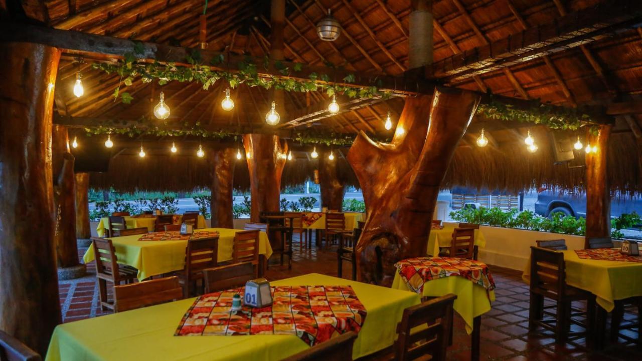 Hotel Y Restaurante Meson Del Gitano Caucasia Exteriér fotografie