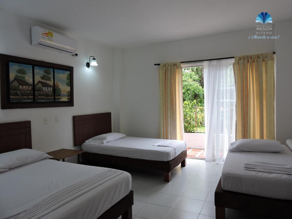 Hotel Y Restaurante Meson Del Gitano Caucasia Pokoj fotografie