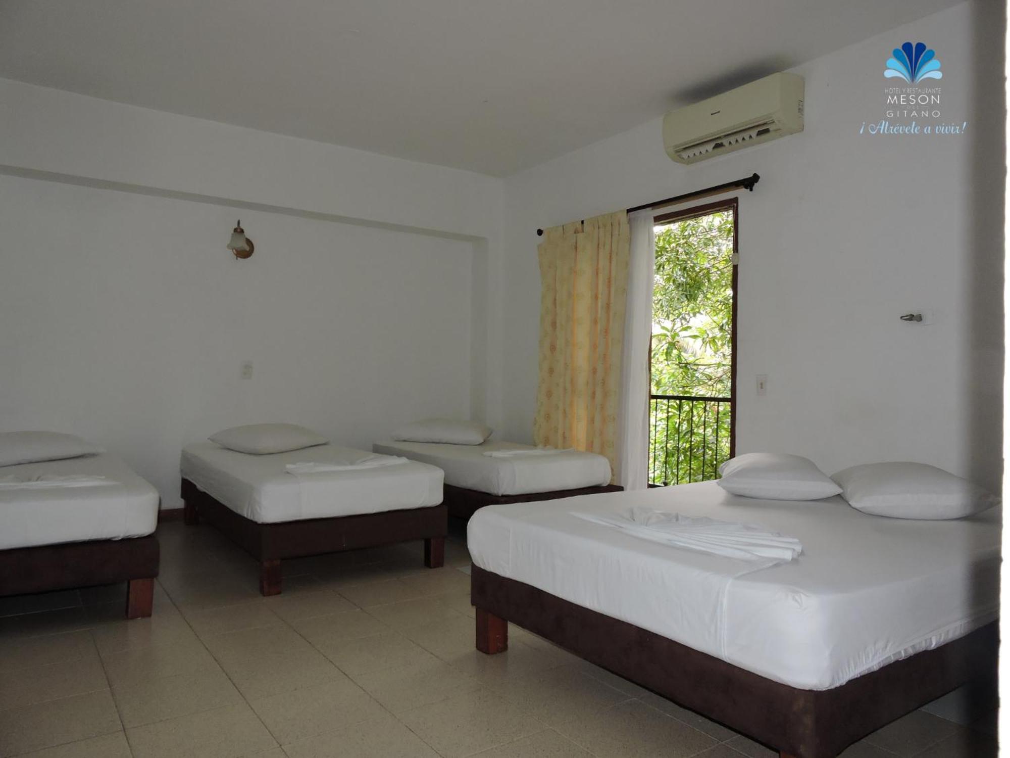 Hotel Y Restaurante Meson Del Gitano Caucasia Pokoj fotografie